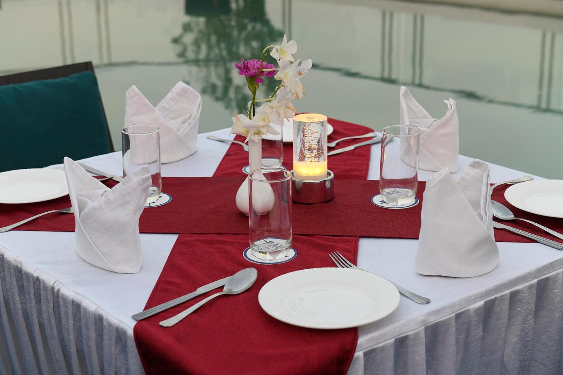 Hotel Pal Heights Mantra à Bhubaneswar Extérieur photo
