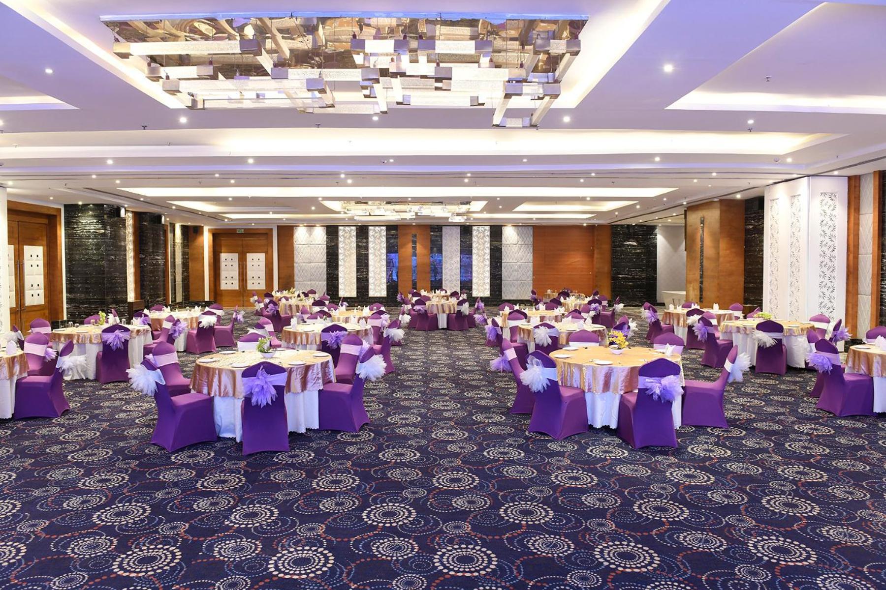Hotel Pal Heights Mantra à Bhubaneswar Extérieur photo